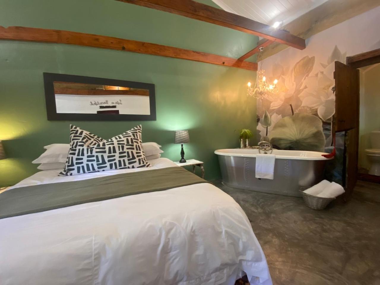 The Riverdeck Accommodation And Backpackers Knysna Exteriér fotografie