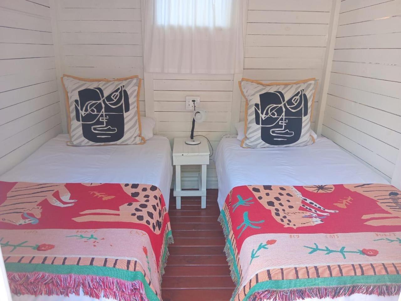 The Riverdeck Accommodation And Backpackers Knysna Exteriér fotografie